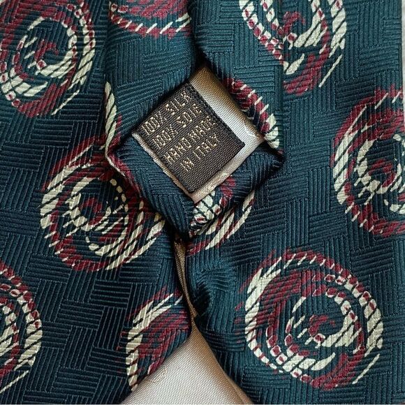 Valentino Cravatte Made in Italy Green Tone Silk Tie - Picture 6 of 8